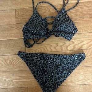 Hurley bikini leopard print